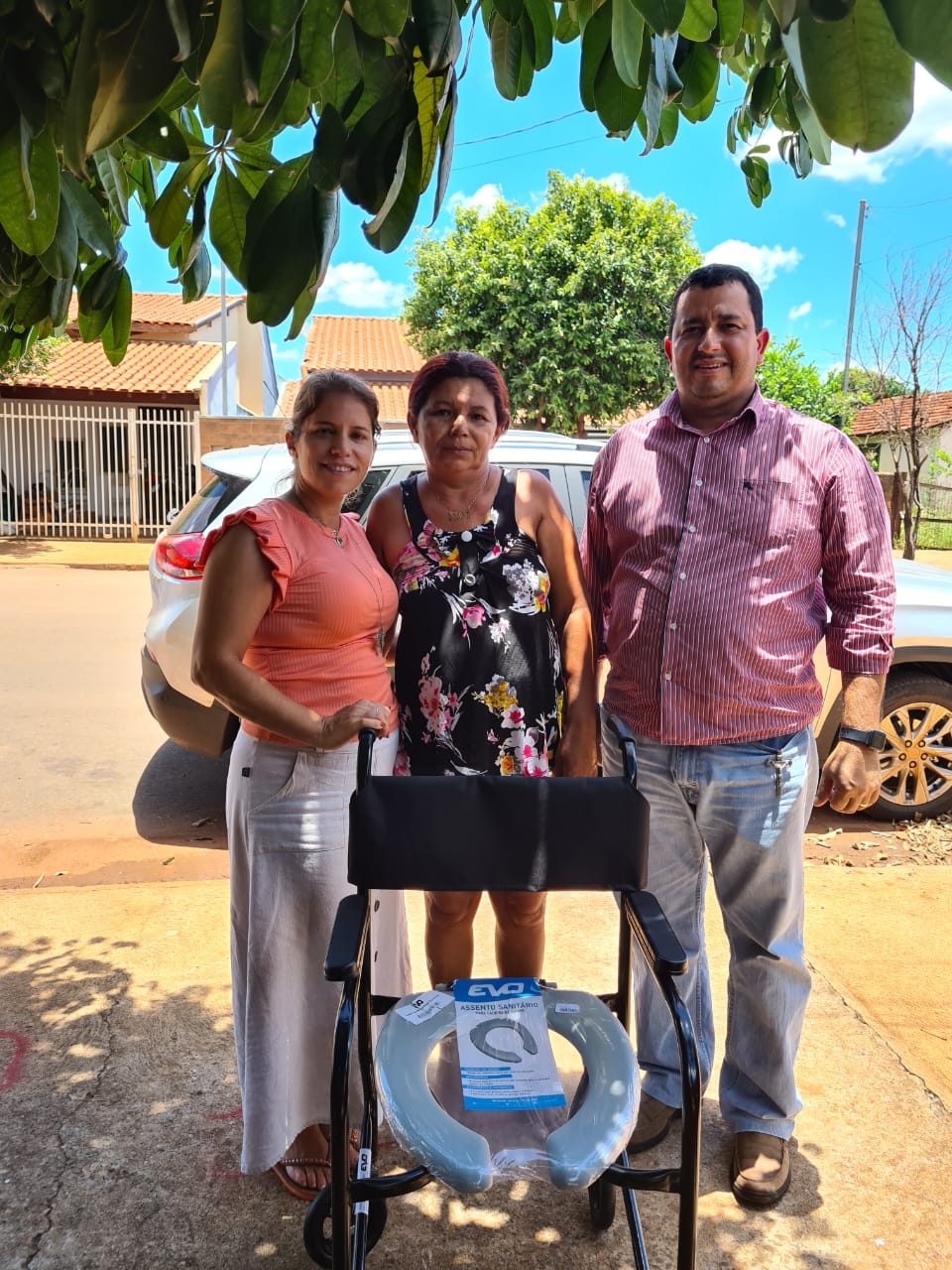 entrega cadeira de rodas para banho - geova (1).jpeg